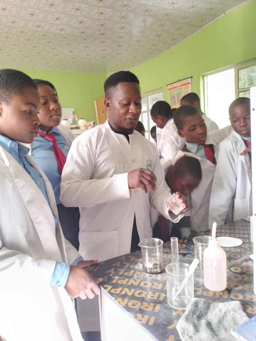Students carrying out chemistry practical